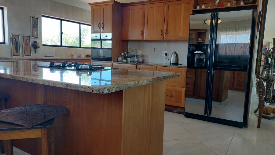 3 Bedroom Property for Sale in Grootbrakhoogte Western Cape